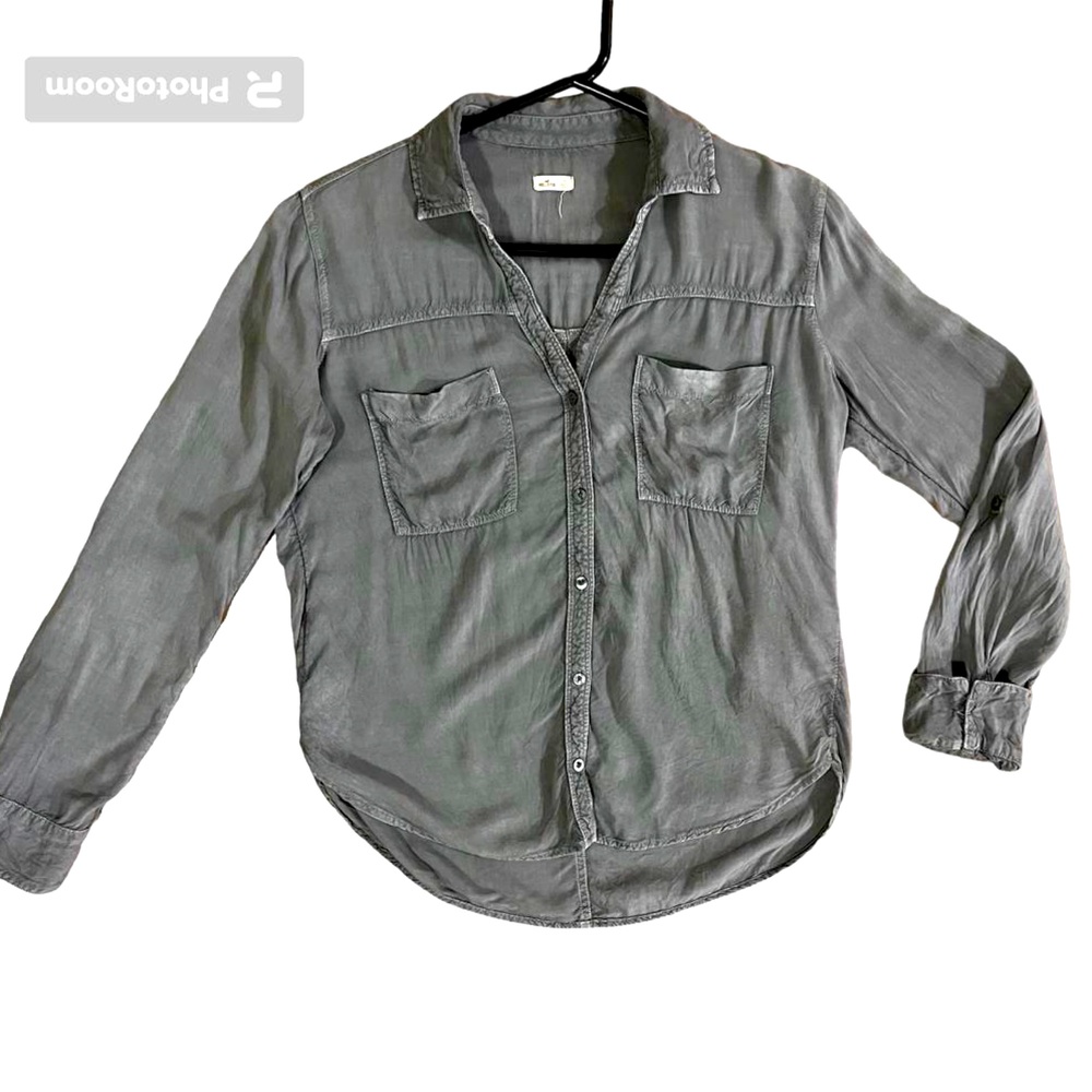 Hollister Women Gray Long Sleeve Button-Down V neckline Shirt Small India